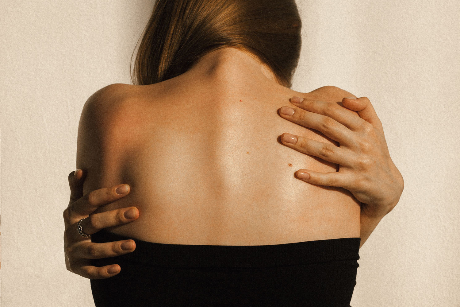 Oltre il buio della bulimia - il ritorno a un nuovo abbraccio